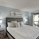 Edgewater Villa 2008 - Gulf Breeze Getaway